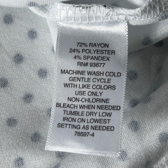 Liz Claiborne Womens Plus Size XXL Polka Dot Short Sleeve Top White Black NEW - Picture 8 of 8